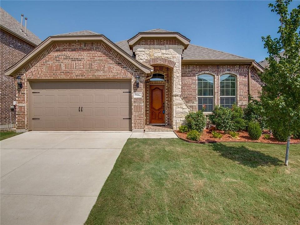 1st image of 516 Cypress Hill Dr