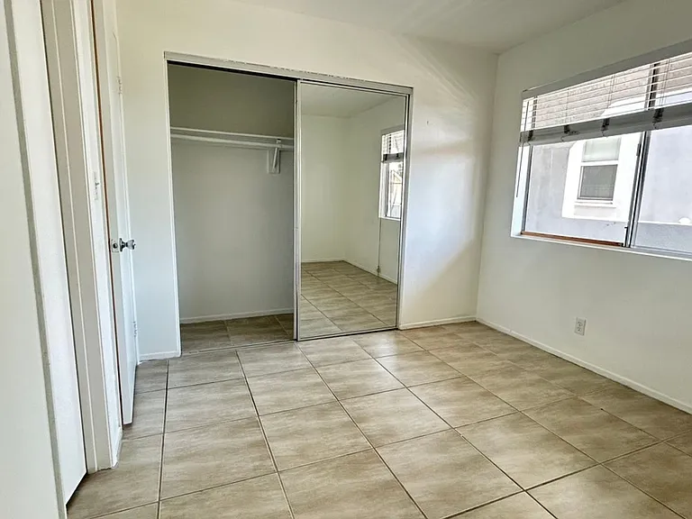 755 Gaviota Ave — Photo 7