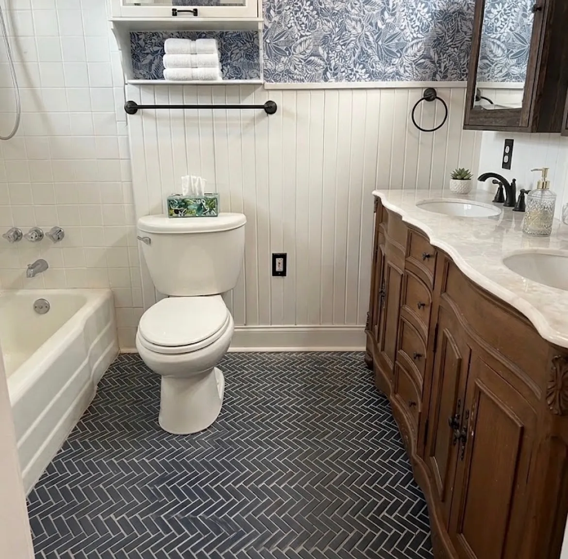 2 bed, 1.5 bath, 1100 sqft, $3,950 — Photo 3