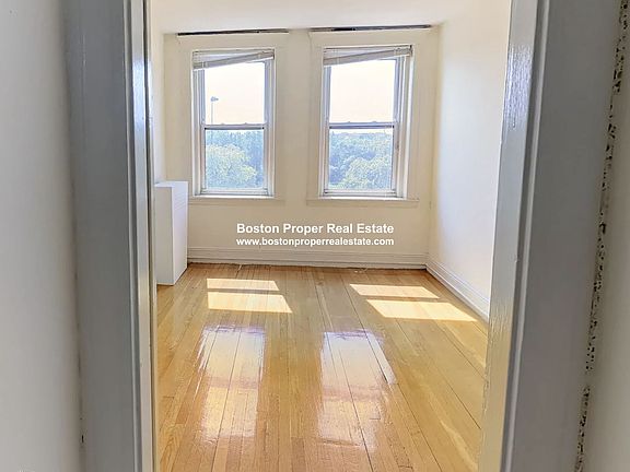 117 Park Dr. #38 Boston - Fenway Unit Photo 4