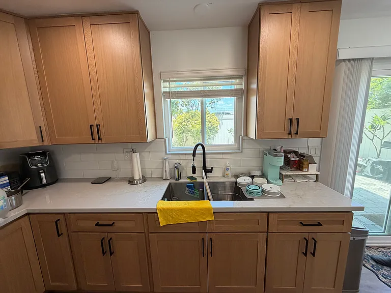 1157 W 204th St — Photo 30