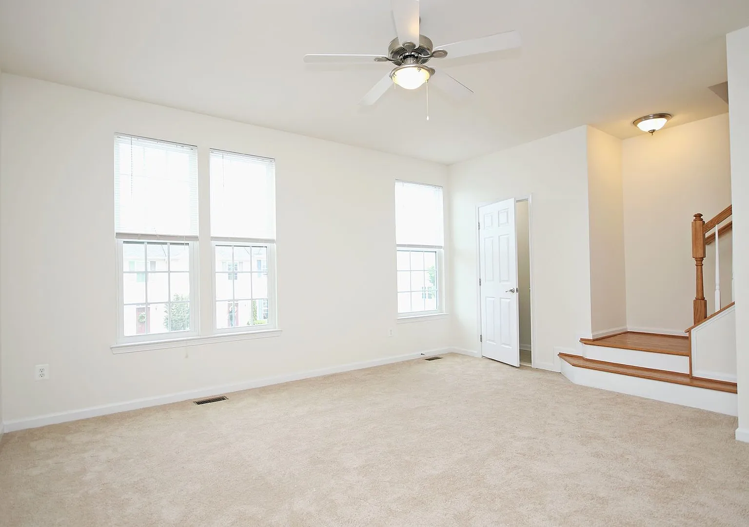 Pavilions at Pantops Townhome With Attached 1-Car Garage — Photo 4