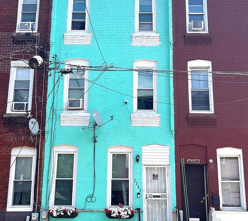 1st image of 2361 N 3rd St