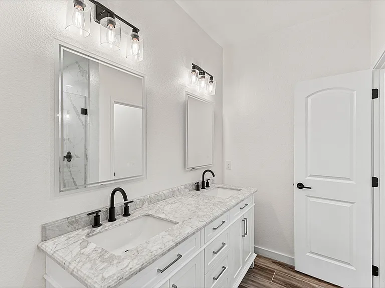 14828 Spica Ct — Photo 16