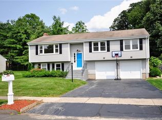 148 Farms Village Rd, Rocky Hill, CT 06067