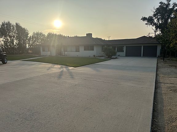 2nd image of 30852 Lakeview Ave