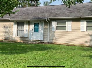 1381 Sherbrook Dr, New Haven, IN 46774