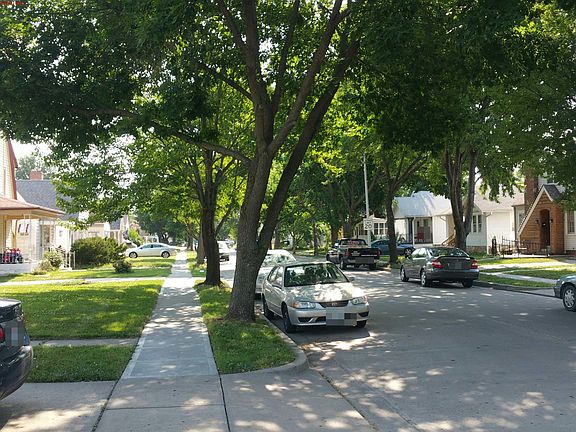 4th image of 800 E 23rd Ave