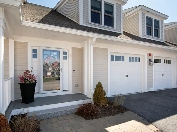 7 Snowy Owl Ln #7, Marshfield, MA 02050