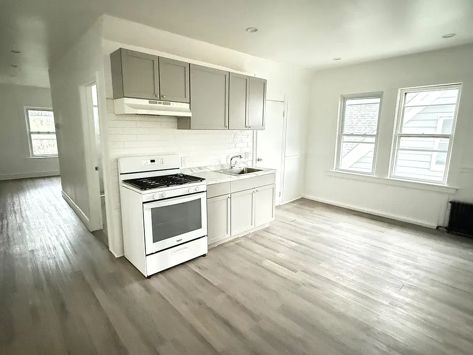 163 Deacon St #3