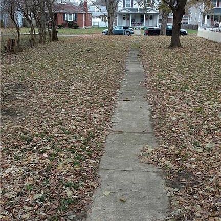 2nd image of 1556 Bowman Ave