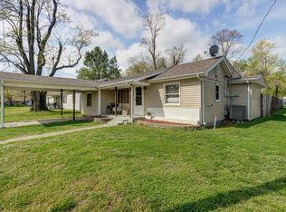 511 N Washam St, Miller, MO 65707