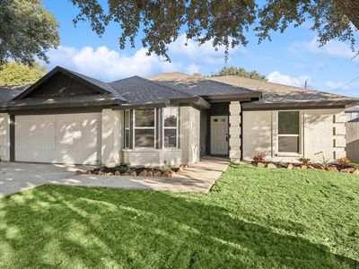 815 Crystal Creek Ln, Arlington, TX, 76001