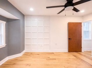 5842 Hobart St APT 1, Pittsburgh, PA 15217