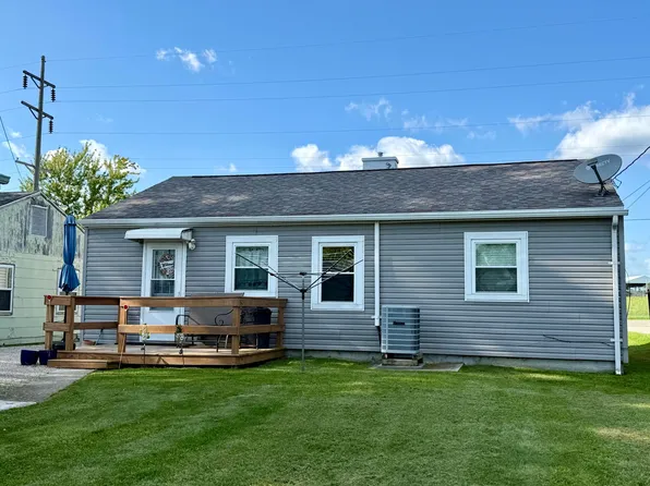 1427 E Southern Ave, Bucyrus, OH 44820