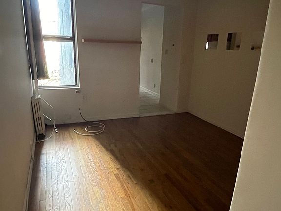 3rd image of 30-65 Steinway St #1F