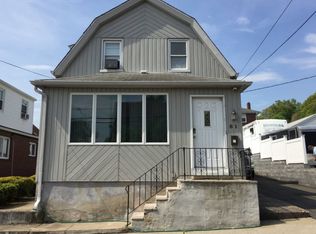 81 Gordon Ave, Totowa, NJ 07512