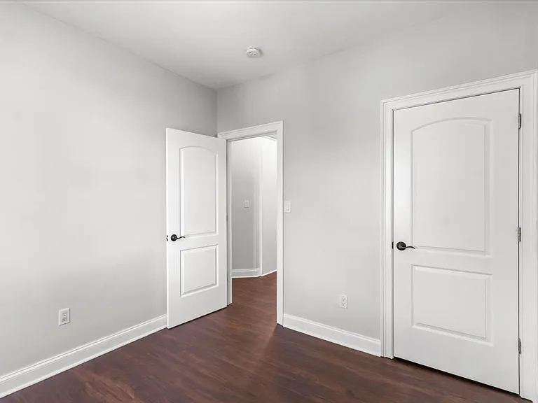 322 Rutherford Blvd #2 — Photo 11