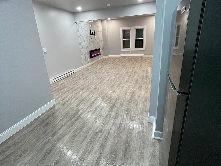 82 Clinton St #3 — Photo 6