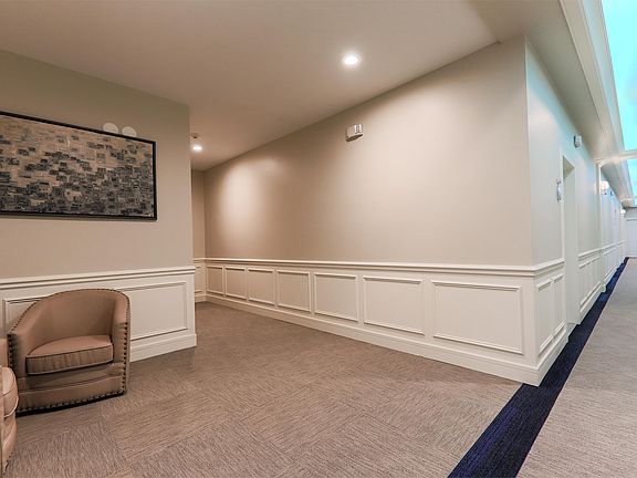 2nd image of 213 N Walnut St APT 208