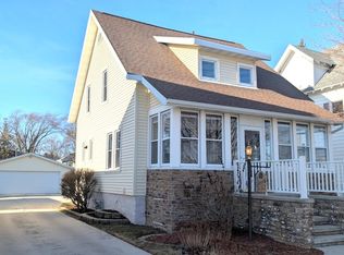 128 School St, Chilton, WI 53014