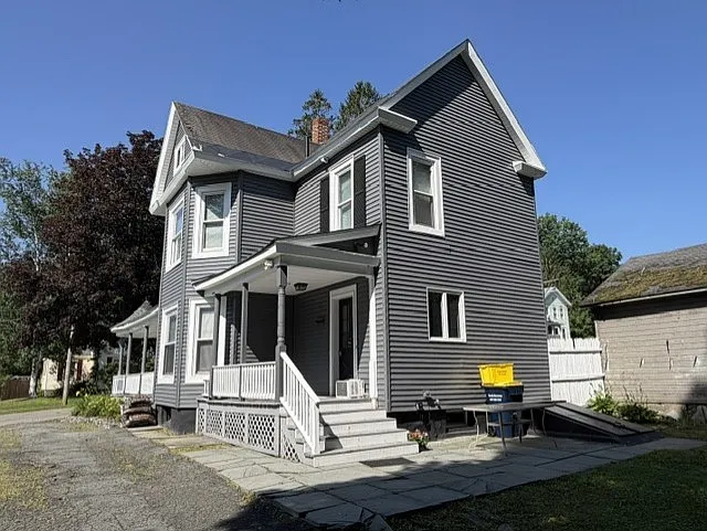 14 Allen St — Photo 4