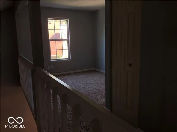 7881 Hunters Path, Indianapolis, IN 46214
