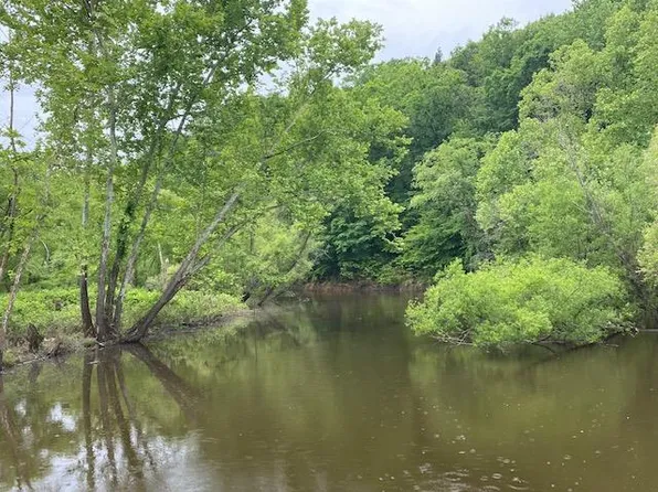 147 Staunton River Rd, Clarksville, VA 23927