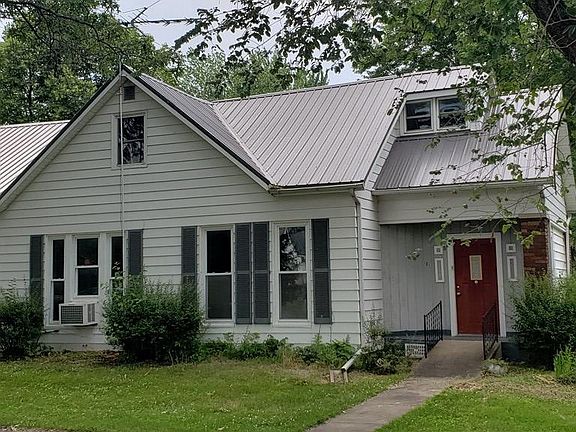 2nd image of 101 W Thomas St