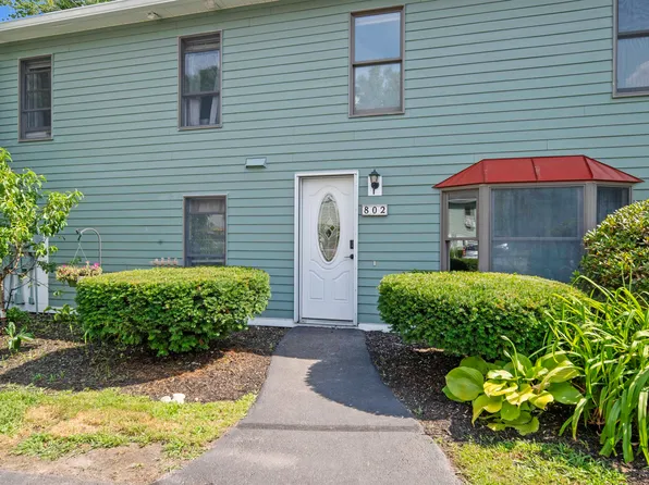 802 Piscassic Street, Newmarket, NH 03857