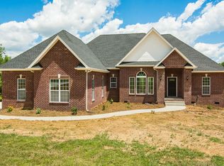100 Overlook Ct, Portland, TN 37148