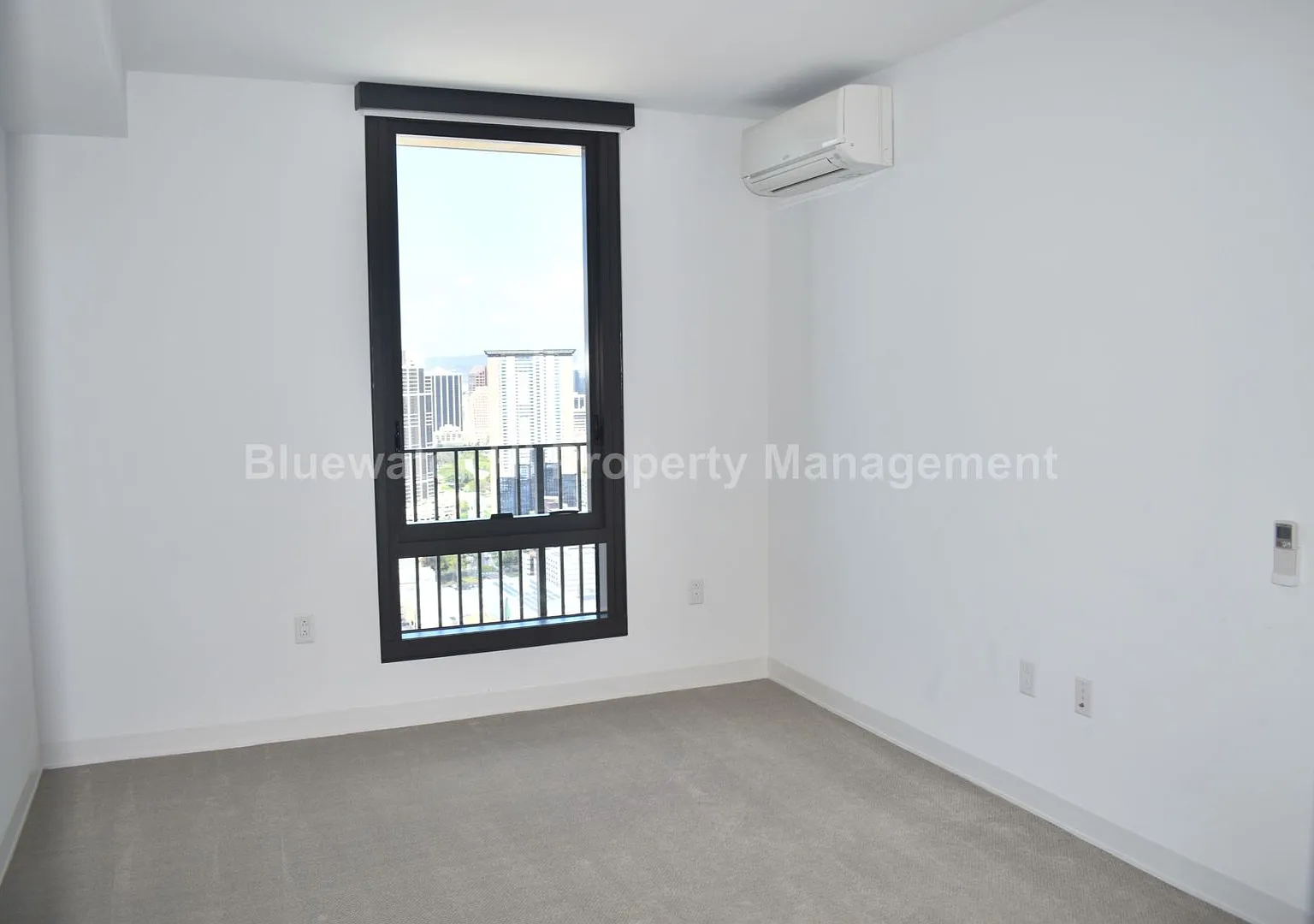 A'ali'i 1/1/1 High floor w/ ocean view — Photo 4