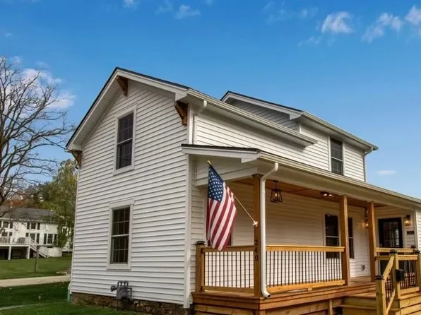 240 Niagara St, Lewiston, NY 14092
