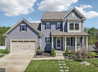 2048 Chamberlain Dr, Frederick, MD 21702