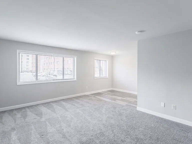 The Swift and The Current Apartments — Photo 8