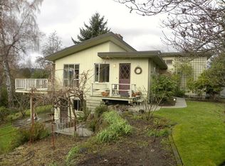 527 SW 181st St, Normandy Park, WA 98166
