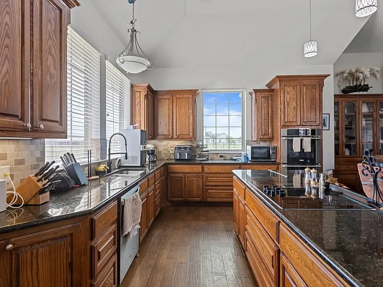 3701 Timber Wolf Trl — Photo 5