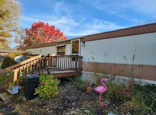 2010 Norfolk Dr, Jamestown, PA 16134