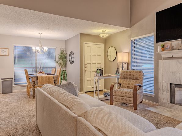 2101 Park Willow Ln APT A, Arlington, TX 76011