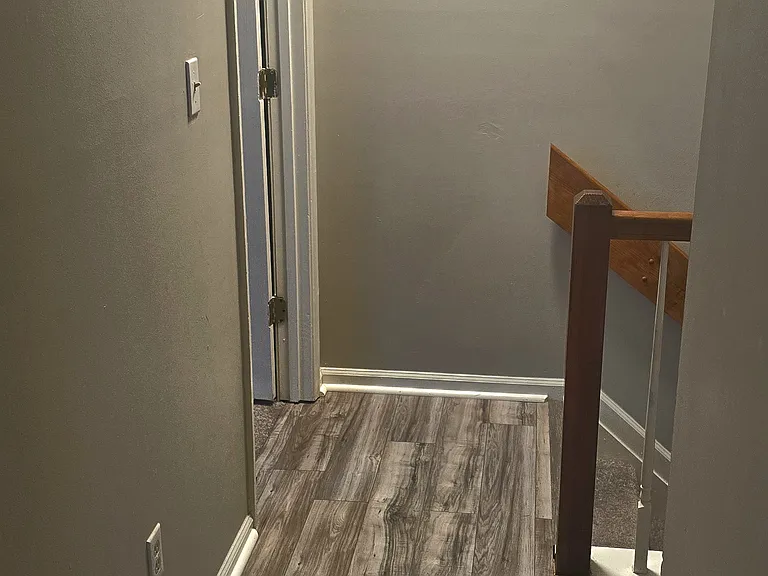 149 Wexford Dr E — Photo 6