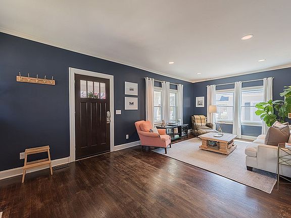 2nd image of 4138 Genessee St