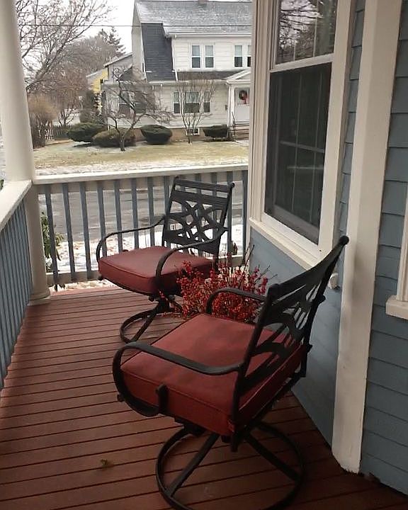 2nd image of 53 Park St #53