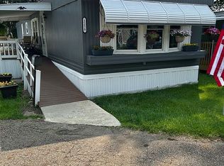1258 Los Angeles Blvd, North Canton, OH