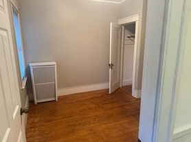 34 Morningside Rd, Worcester, MA