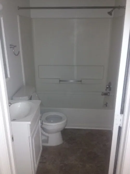 2 bed, 600 sqft, $1,400 — Photo 4