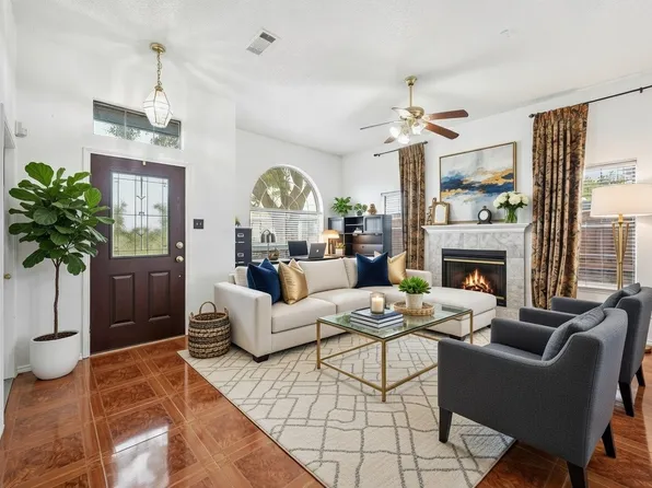 2400 Park Crest Ct, Irving, TX 75060
