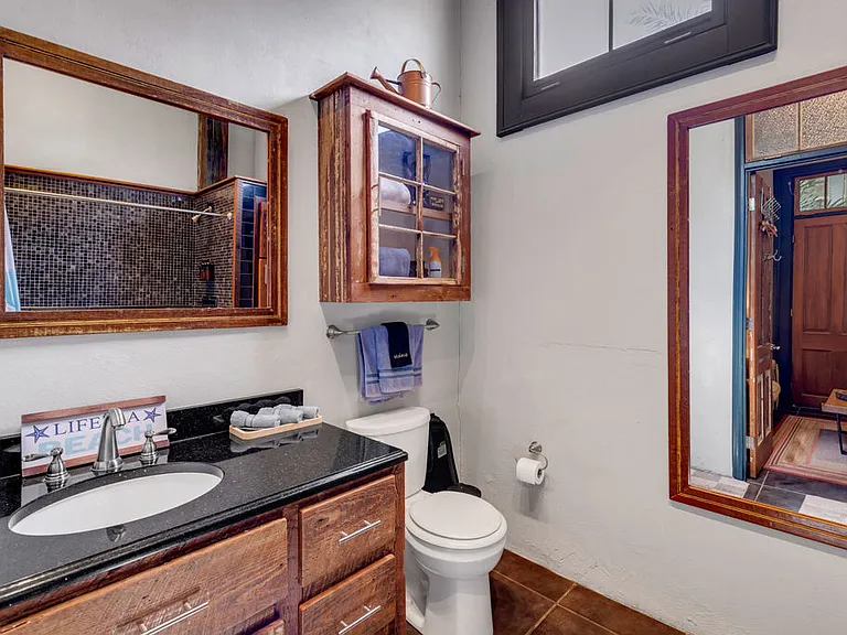 134 Sycamore St — Photo 48