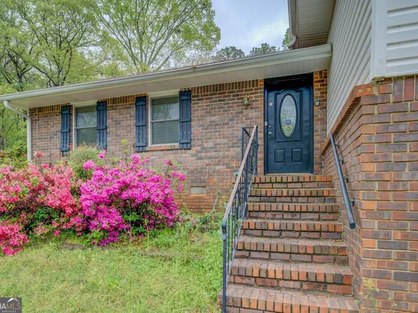 2198 Kings Forest Dr SE, Conyers, GA 30013