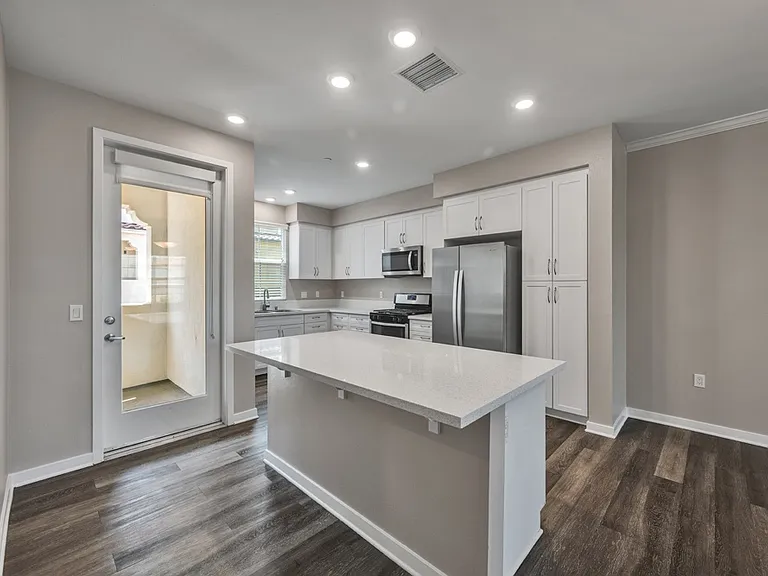 Arrow Vista Village — Photo 33