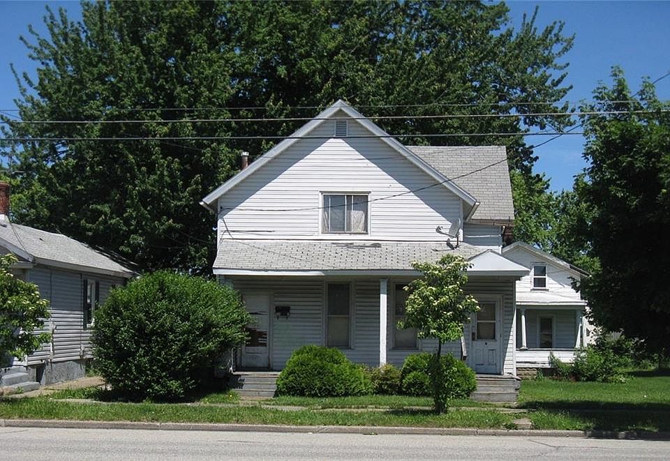 1st image of 520-20 1/2 E 12th St
